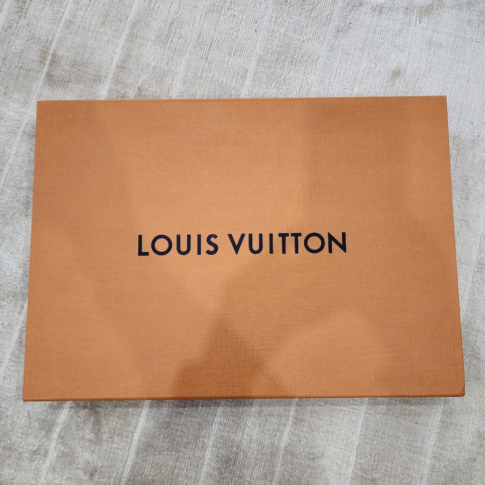 Louis Vuitton Box w Tissue Paper 16 x 11 ¼ x 2 ¼ Gift Box